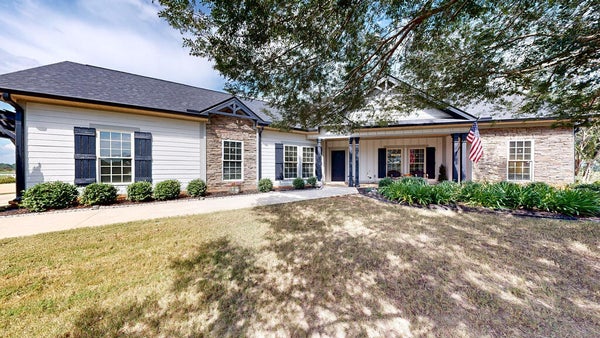 200 WEEPING WILLOW TRL, HEADLAND, AL 36345 - Image 10747dc0c87faecc87db2edf6fe35fda/2034561767