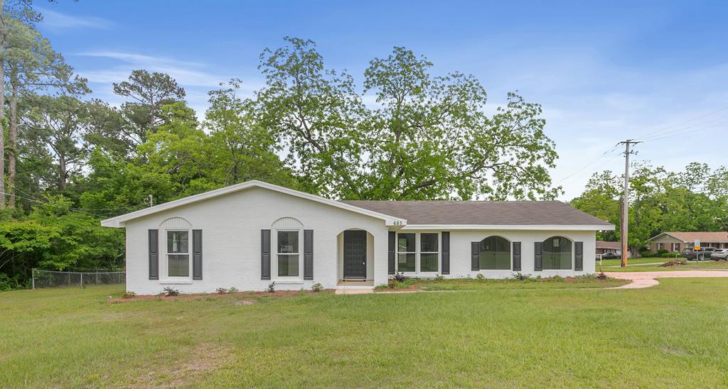 685 Hodgesville Road, Dothan, Alabama image 1