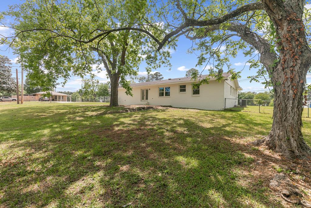 685 Hodgesville Road, Dothan, Alabama image 6