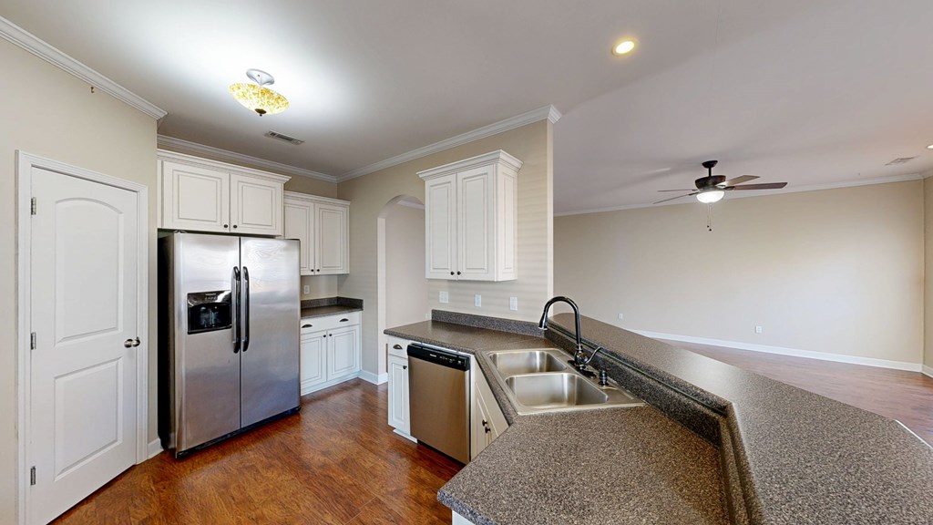 Dothan, Alabama 36305, United States, 3 Bedrooms Bedrooms, ,2 BathroomsBathrooms,Residential,Active,249216