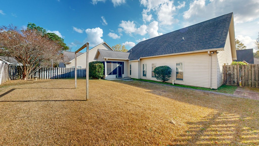 Dothan, Alabama 36305, United States, 3 Bedrooms Bedrooms, ,2 BathroomsBathrooms,Residential,Active,249216