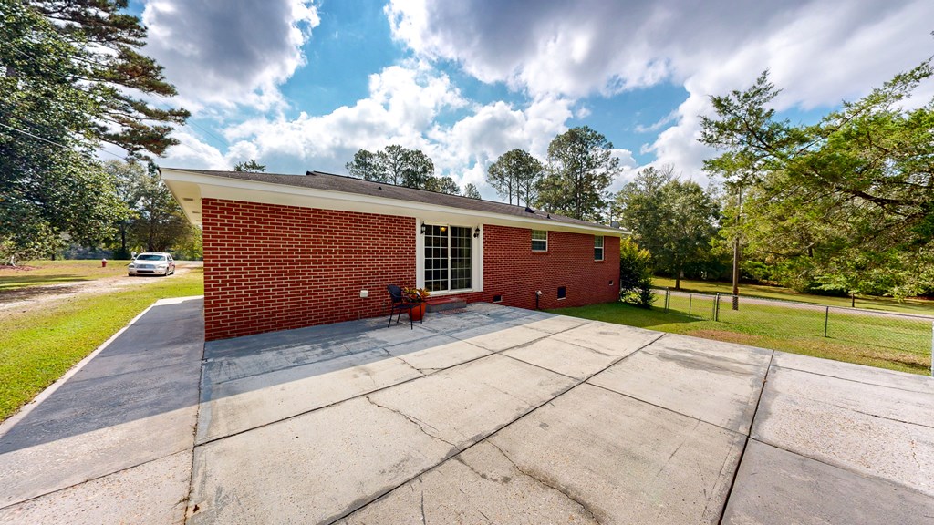 Ozark, Alabama 36360, United States, 3 Bedrooms Bedrooms, ,1 BathroomBathrooms,Residential,Active,219204