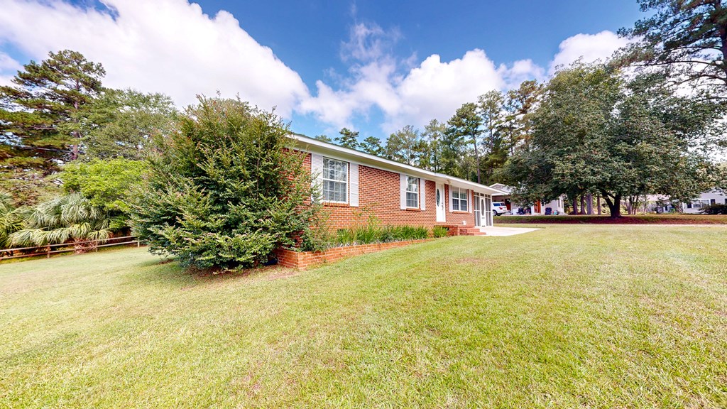 Ozark, Alabama 36360, United States, 3 Bedrooms Bedrooms, ,1 BathroomBathrooms,Residential,Active,219204