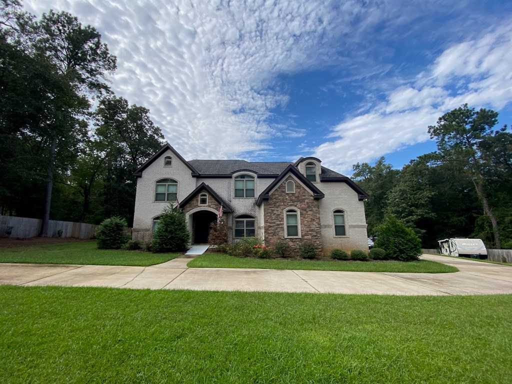 501 Fairway Dr, Dothan, Alabama image 2