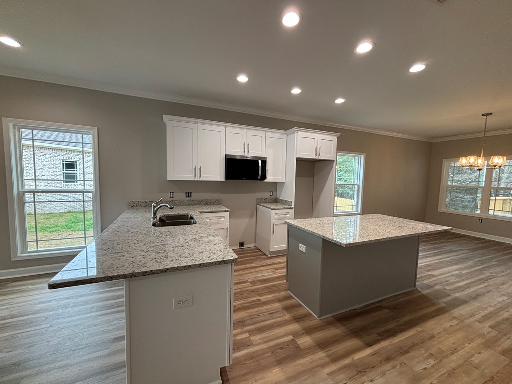 636 Valley Stream Drive, Enterprise, Alabama image 3