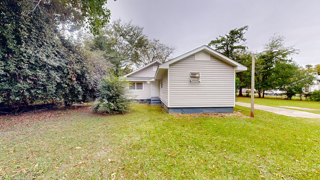 Dothan, Alabama 36301, United States, 3 Bedrooms Bedrooms, ,2 BathroomsBathrooms,Residential,Active,235621