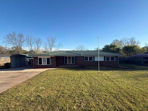 Homes For Sale - 190 Hwy 134<br/> Dale County, Daleville, AL 36322