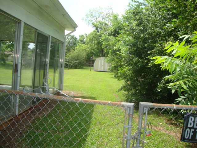 303 Lakeview Dr, Dothan, Alabama image 9