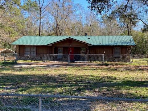 Homes For Sale - 782 1st Ave<br/> Ashford, AL 36312