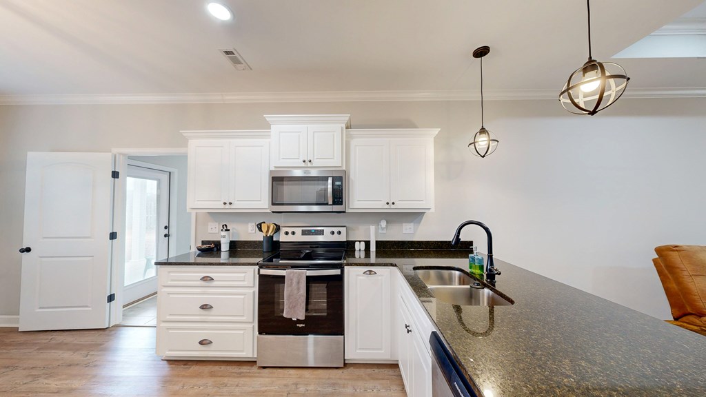 Dothan, Alabama 36305, United States, 3 Bedrooms Bedrooms, ,2 BathroomsBathrooms,Residential,Active,248287