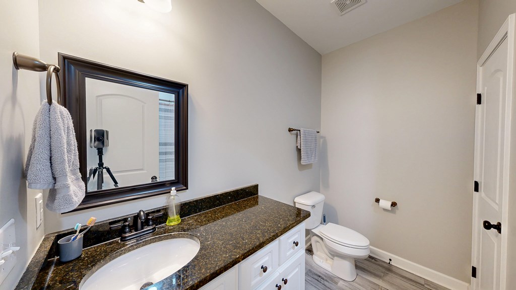 Dothan, Alabama 36305, United States, 3 Bedrooms Bedrooms, ,2 BathroomsBathrooms,Residential,Active,248287