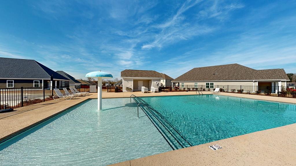 Dothan, Alabama 36301, United States, 5 Bedrooms Bedrooms, ,4 BathroomsBathrooms,Residential,Active,136416