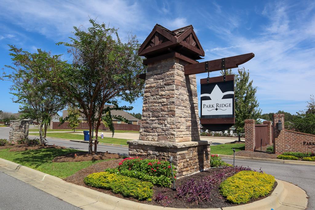 Dothan, Alabama 36301, United States, 5 Bedrooms Bedrooms, ,4 BathroomsBathrooms,Residential,Active,136416