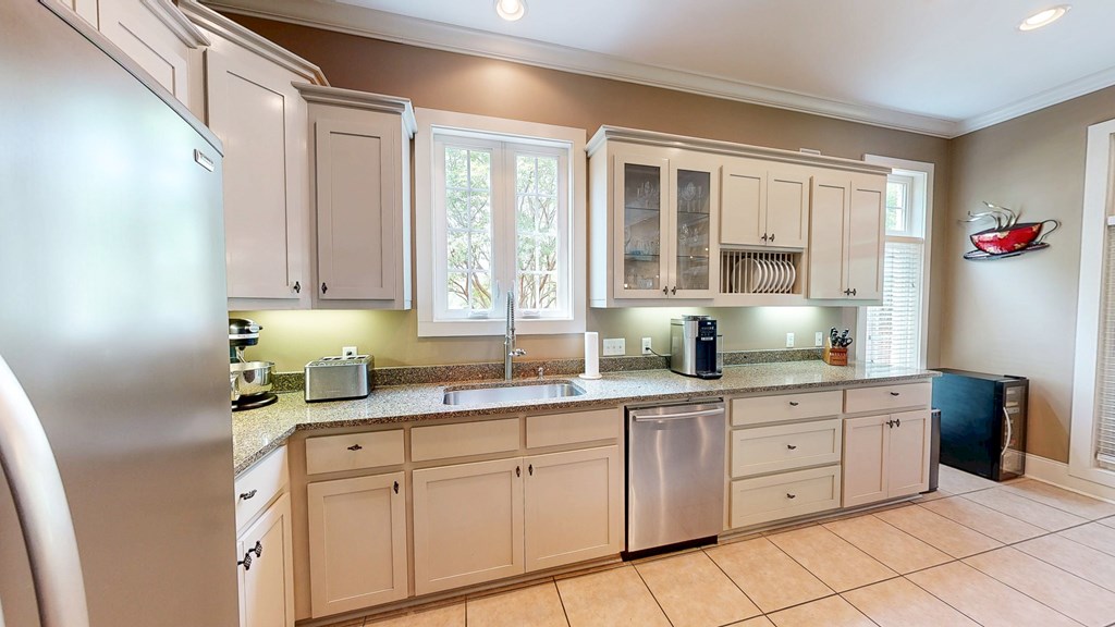 Dothan, Alabama 36301, United States, 3 Bedrooms Bedrooms, ,2 BathroomsBathrooms,Residential,Active,114478