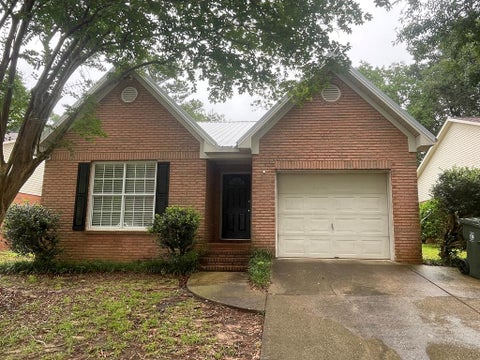 Homes For Rent - 1311 Baywood Rd<br/> Dothan, AL 36305