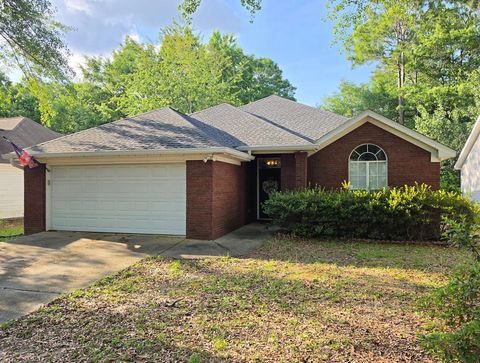 Homes For Sale - 301 Cumberland Dr<br/> Houston County, Dothan, AL 36301