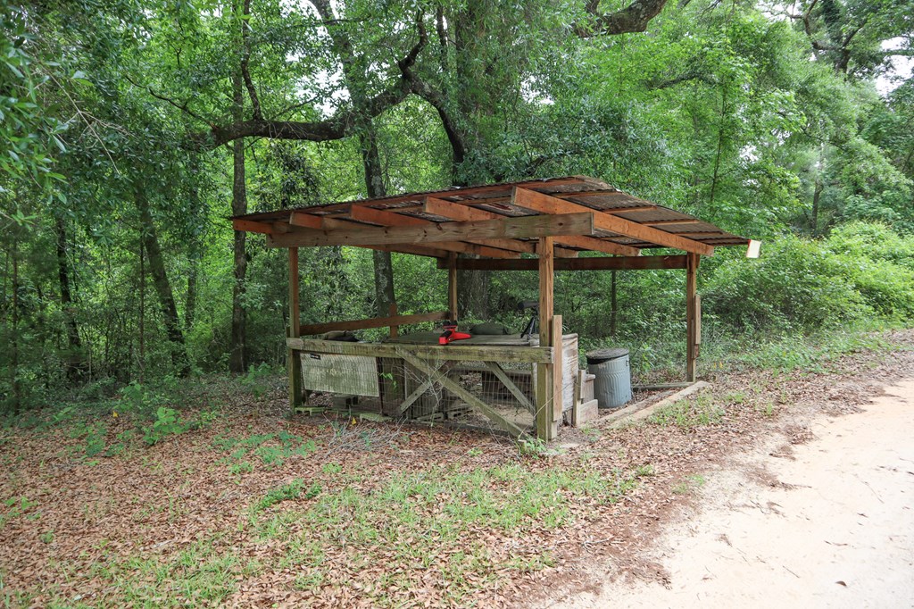 Daleville, Alabama 36322, United States, 2 Bedrooms Bedrooms, ,1 BathroomBathrooms,Residential,Pending,250594