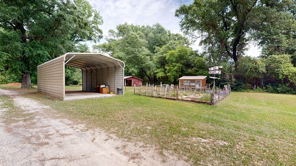 Daleville, Alabama 36322, United States, 2 Bedrooms Bedrooms, ,1 BathroomBathrooms,Residential,Pending,250594