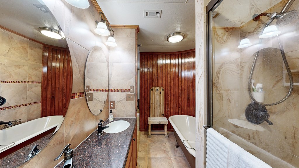 Daleville, Alabama 36322, United States, 2 Bedrooms Bedrooms, ,1 BathroomBathrooms,Residential,Pending,250594