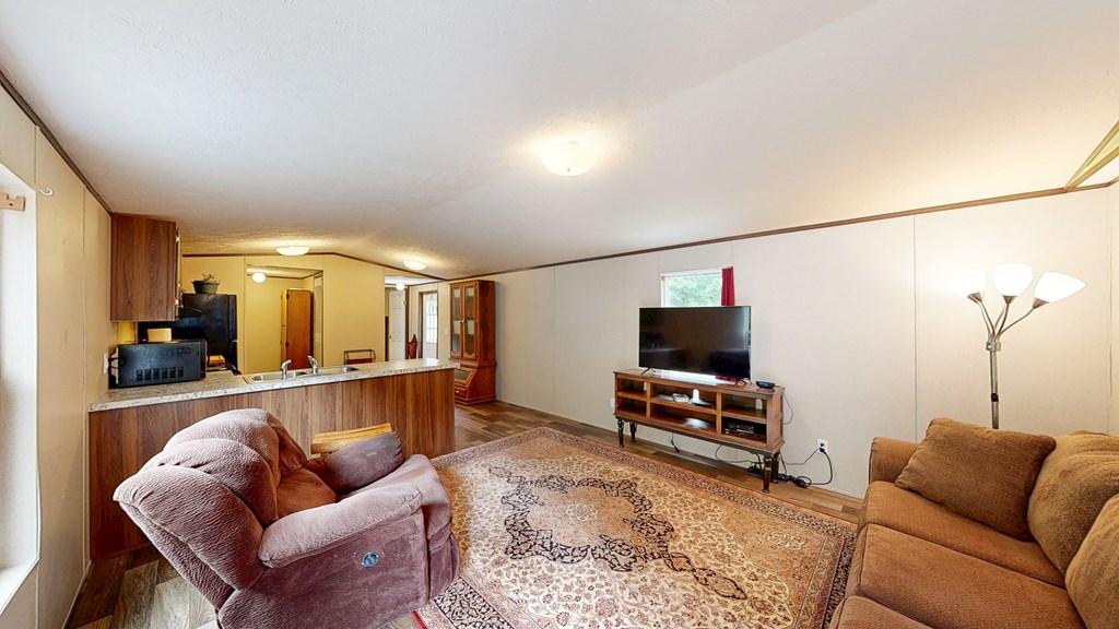 Daleville, Alabama 36322, United States, 2 Bedrooms Bedrooms, ,1 BathroomBathrooms,Residential,Pending,250594