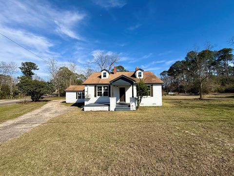 Homes For Sale - 1001 S Edgewood Dr<br/> Houston County, Dothan, AL 36301