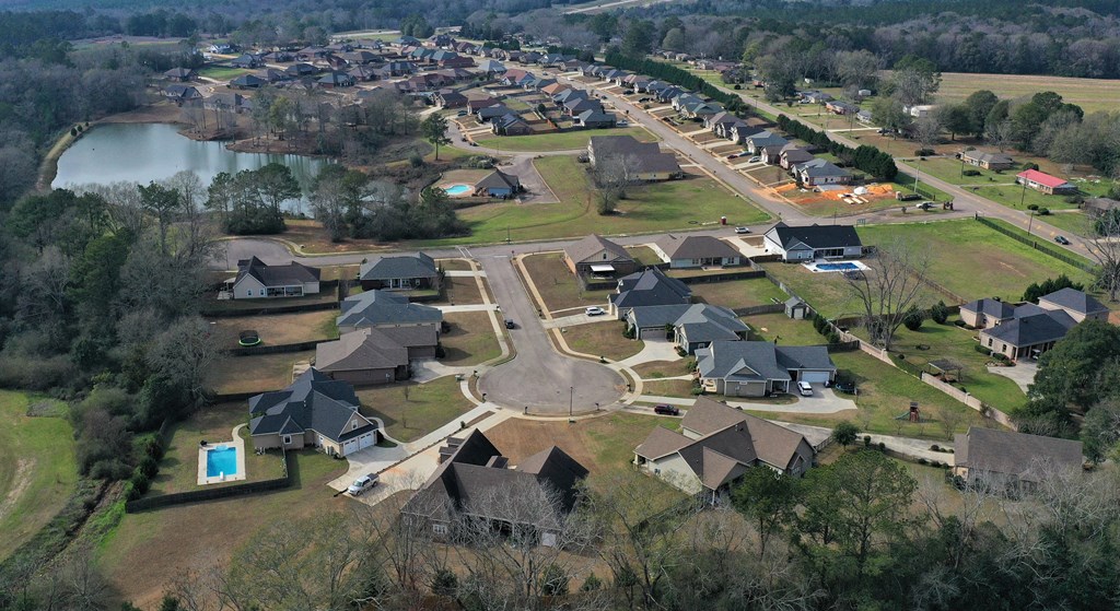 306 Squirrel Hollow, Enterprise, Alabama image 9