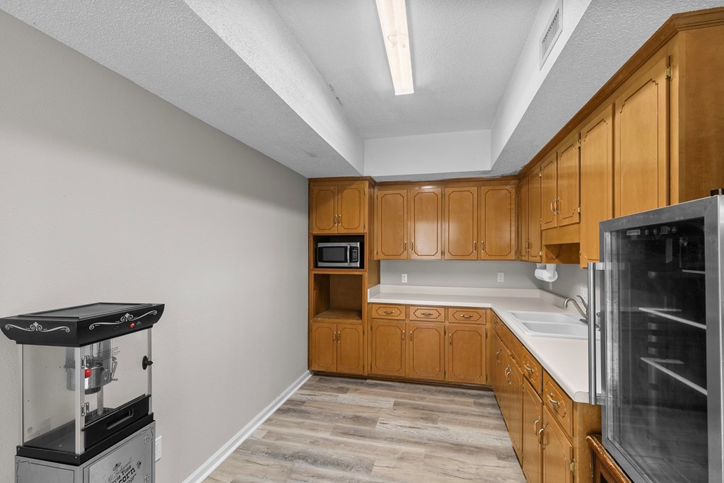 408 Shakespeare Dr, Dothan, Alabama image 4