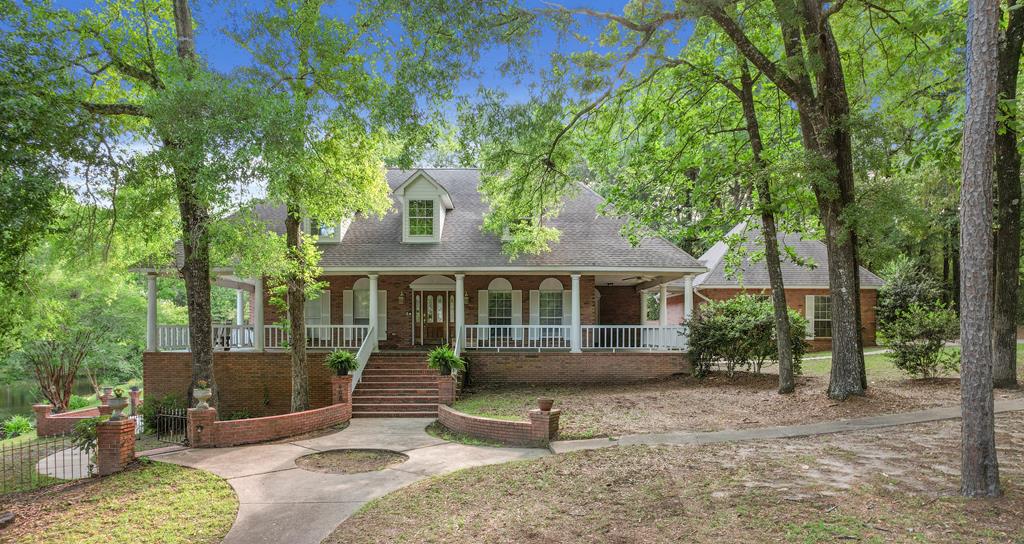 408 Shakespeare Dr, Dothan, Alabama image 1