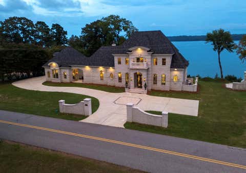 Homes For Sale - 547 St. Francis Rd<br/> Eufaula, AL 36027
