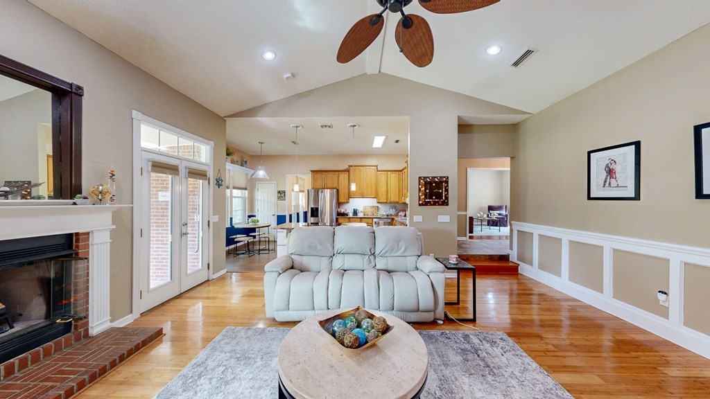 Dothan, Alabama 36301, United States, 3 Bedrooms Bedrooms, ,3 BathroomsBathrooms,Residential,Active,222820