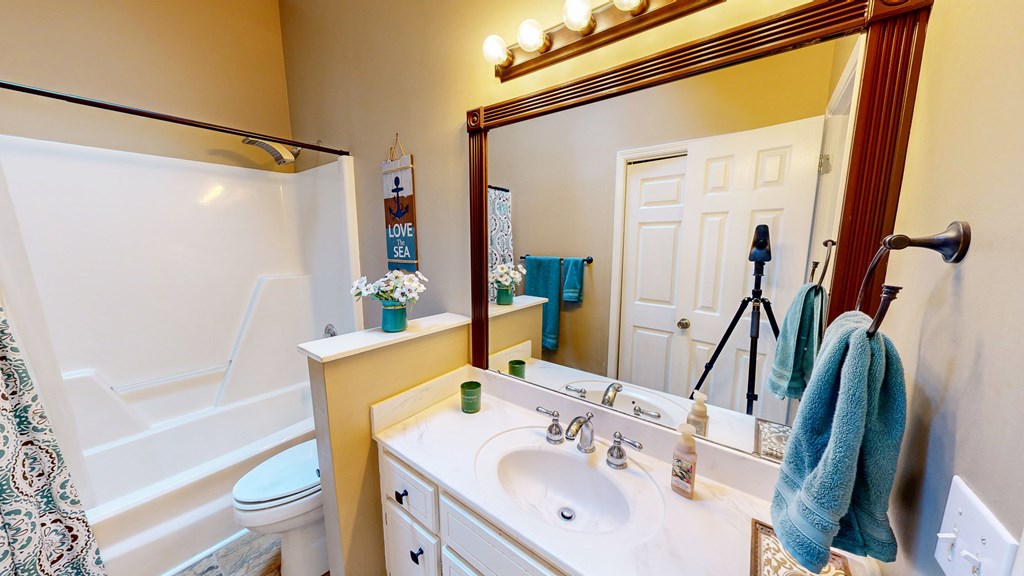 Dothan, Alabama 36301, United States, 3 Bedrooms Bedrooms, ,3 BathroomsBathrooms,Residential,Active,222820