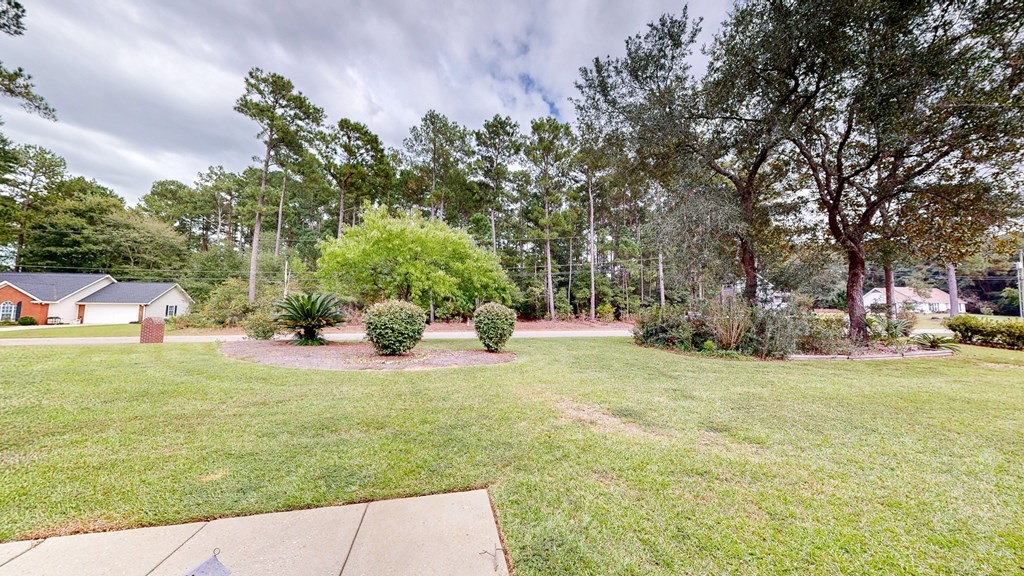 Dothan, Alabama 36301, United States, 3 Bedrooms Bedrooms, ,3 BathroomsBathrooms,Residential,Active,222820