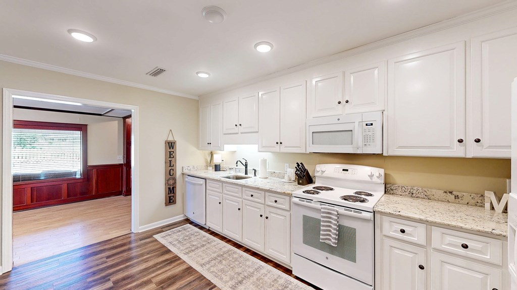180 Fairway Woods Drive, Ozark, Alabama image 14