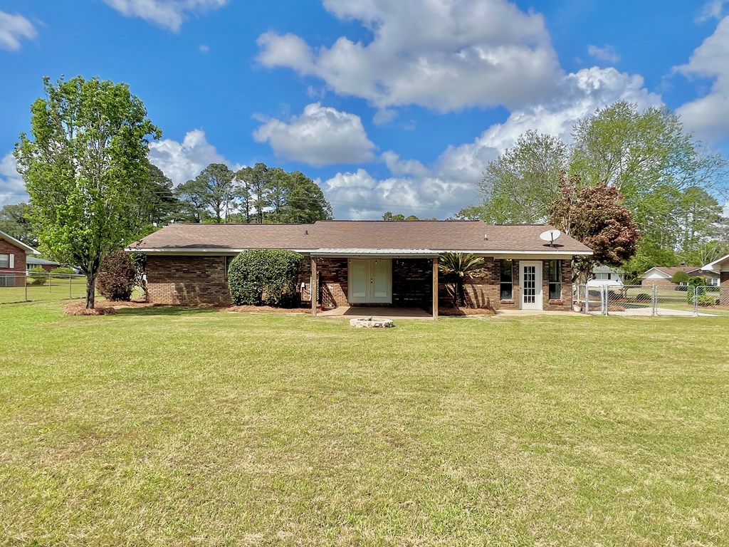 509 W Lily Street, Hartford, Alabama image 27