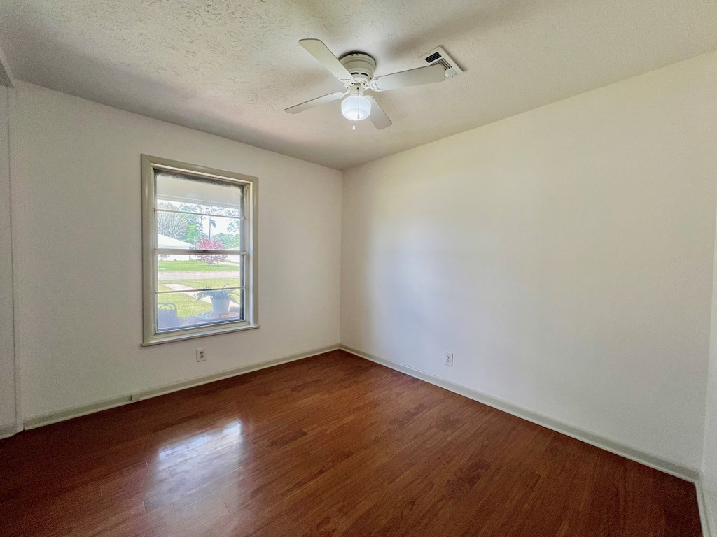 509 W Lily Street, Hartford, Alabama image 20