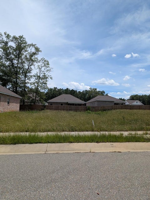 Vacant Land For Sale - 310 Grand Harbor Circle<br/> Dothan, AL 36303