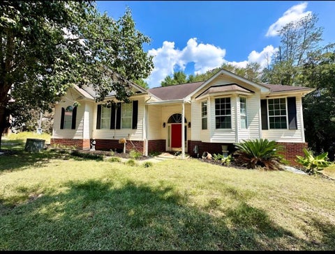 Homes For Sale - 238 County Road 263<br/> Henry County, Headland, AL 36345
