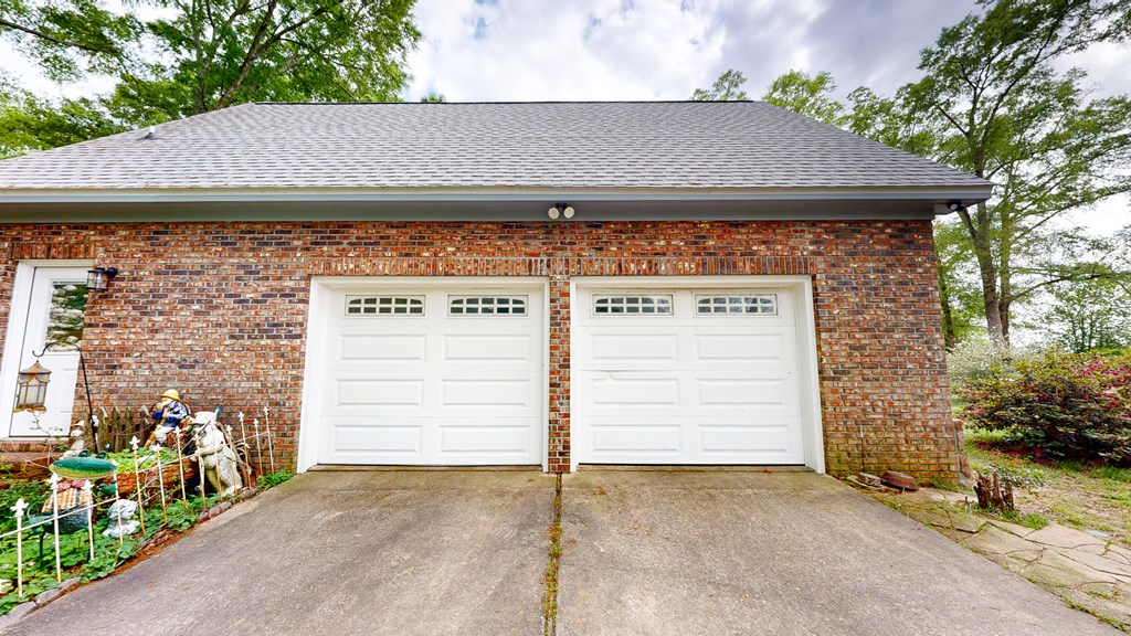 Cowarts, Alabama 36321, United States, 5 Bedrooms Bedrooms, ,3 BathroomsBathrooms,Residential,Active,100530