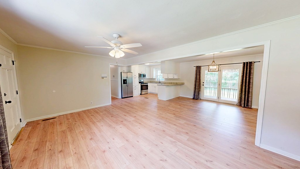 1007 Deborah Street, Dothan, Alabama image 4
