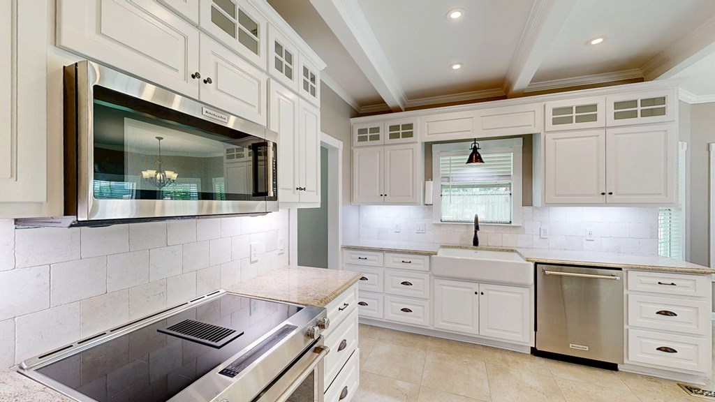 Eufaula, Alabama 36027, United States, 3 Bedrooms Bedrooms, ,3 BathroomsBathrooms,Residential,Active,164296