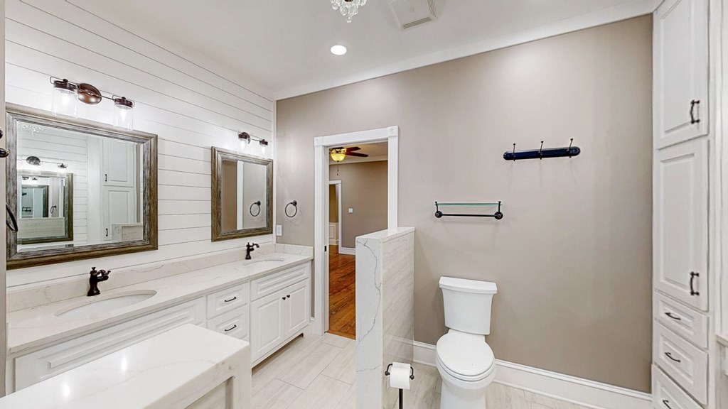 Eufaula, Alabama 36027, United States, 3 Bedrooms Bedrooms, ,3 BathroomsBathrooms,Residential,Active,164296