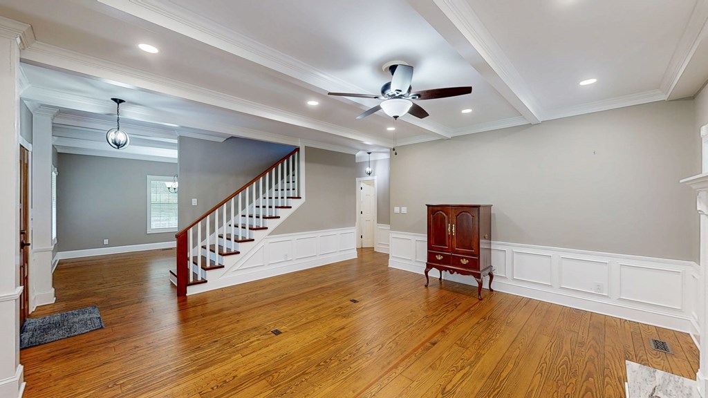 Eufaula, Alabama 36027, United States, 3 Bedrooms Bedrooms, ,3 BathroomsBathrooms,Residential,Active,164296