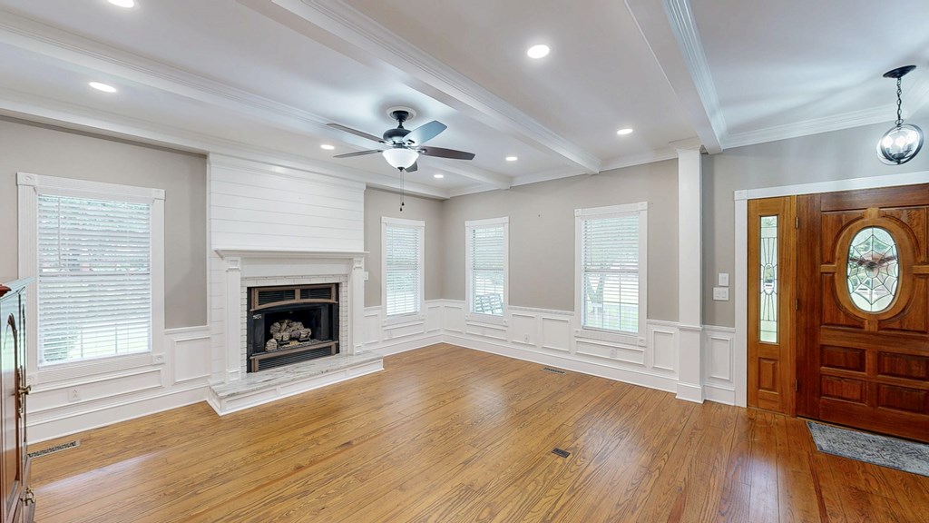 Eufaula, Alabama 36027, United States, 3 Bedrooms Bedrooms, ,3 BathroomsBathrooms,Residential,Active,164296