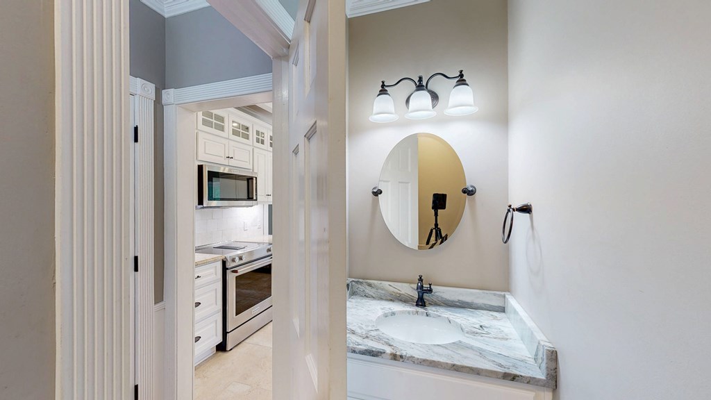 Eufaula, Alabama 36027, United States, 3 Bedrooms Bedrooms, ,3 BathroomsBathrooms,Residential,Active,164296