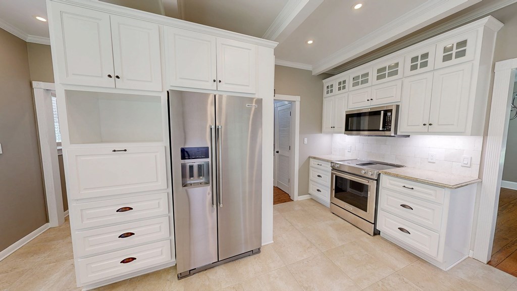 Eufaula, Alabama 36027, United States, 3 Bedrooms Bedrooms, ,3 BathroomsBathrooms,Residential,Active,164296