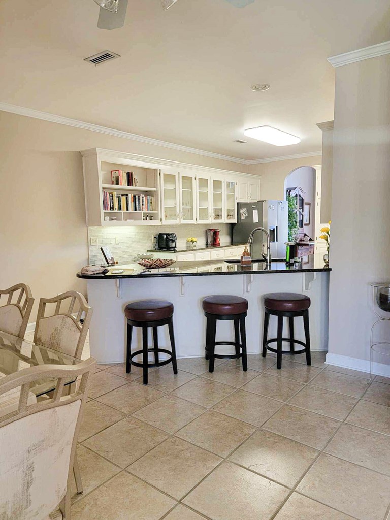 323 Stonegate Dr, Dothan, Alabama image 31