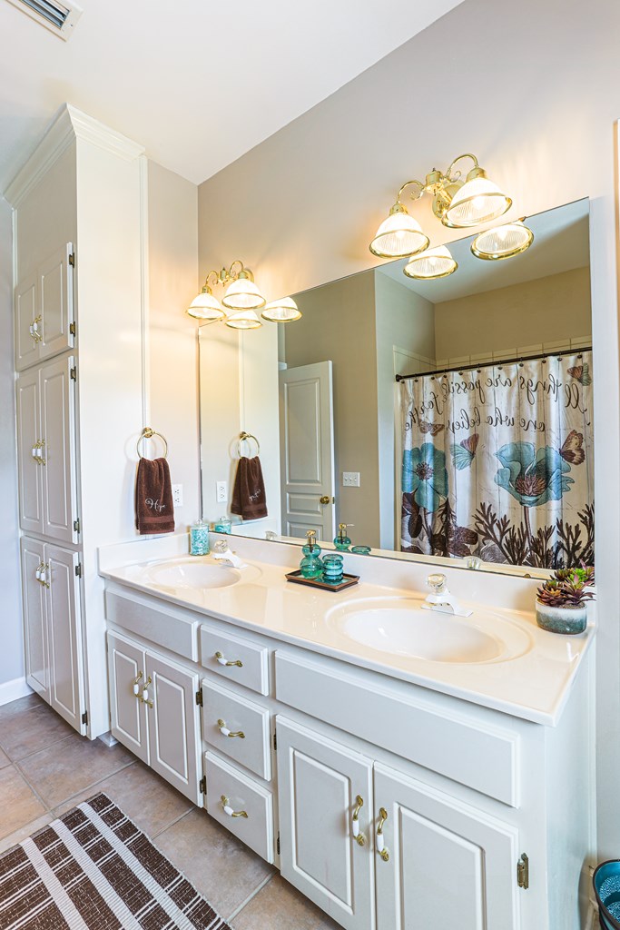 323 Stonegate Dr, Dothan, Alabama image 20
