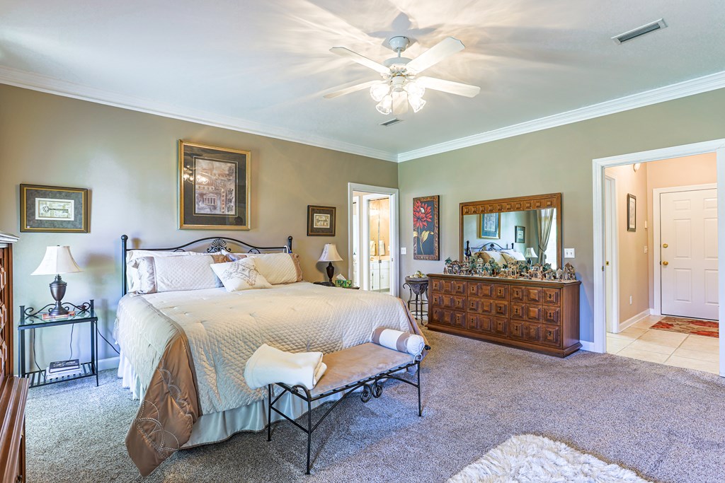 323 Stonegate Dr, Dothan, Alabama image 47