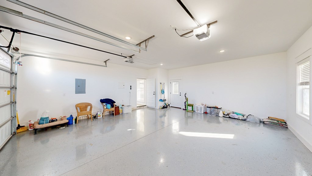 Newton, Alabama 36352, United States, 4 Bedrooms Bedrooms, ,4 BathroomsBathrooms,Residential,Active,243419