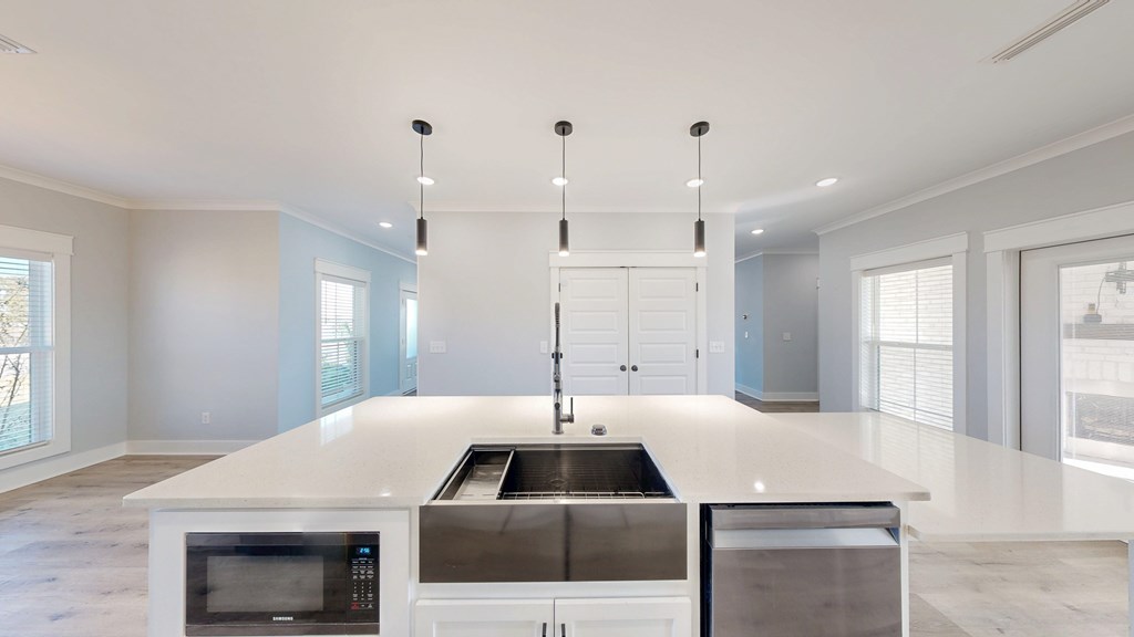 Newton, Alabama 36352, United States, 4 Bedrooms Bedrooms, ,4 BathroomsBathrooms,Residential,Active,243419